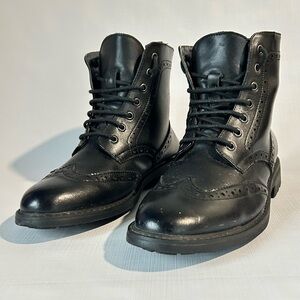 Joseph Abboud Men’s Leather Upper Shoes - Classic Elegance! Used Like New